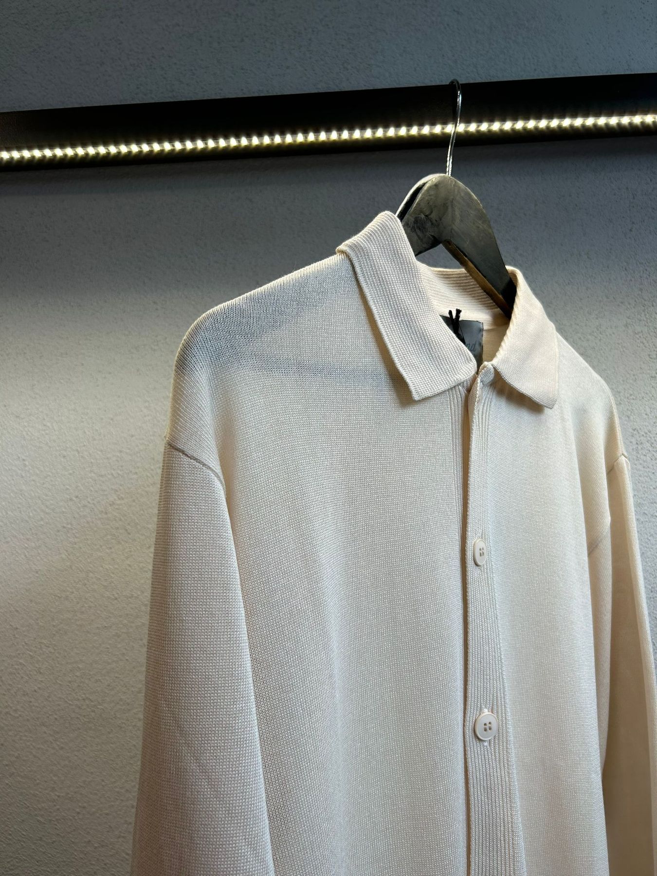 CARDIGAN IN FILO CON COLLO - 1087