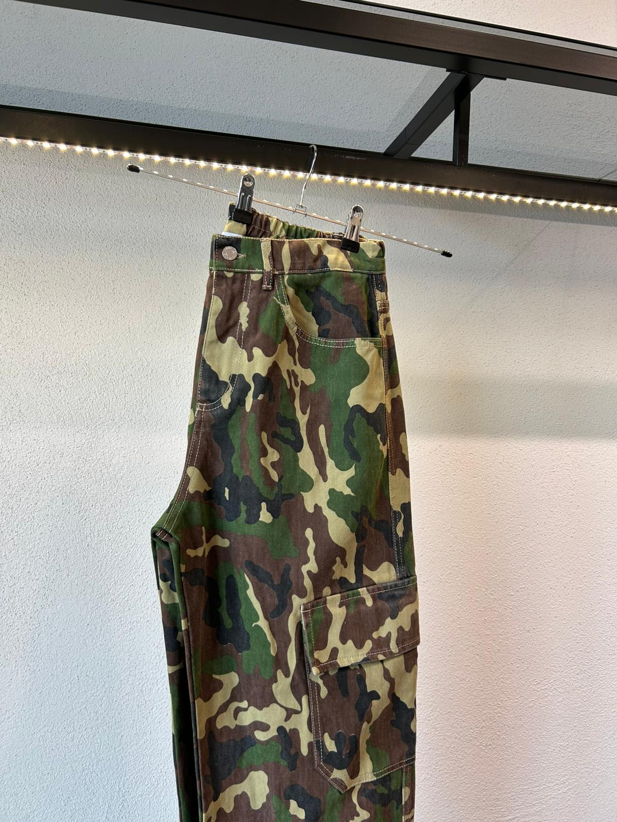 CARGO CAMOU LOOSE FIT - 1637