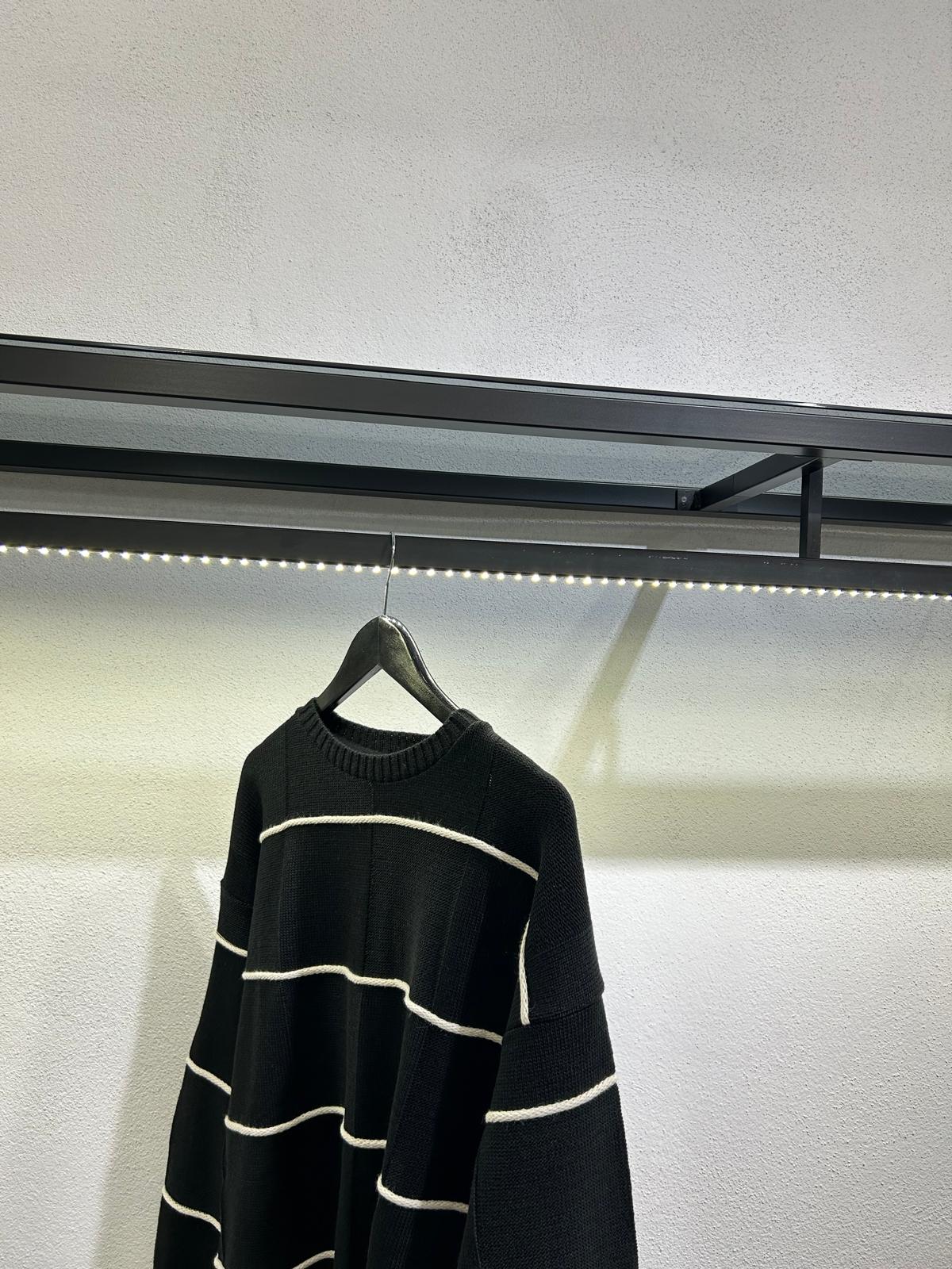 MAGLIONE OVERSIZE CON PROFILI - 1220