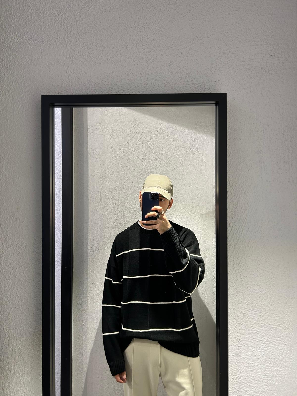 MAGLIONE OVERSIZE CON PROFILI - 1220