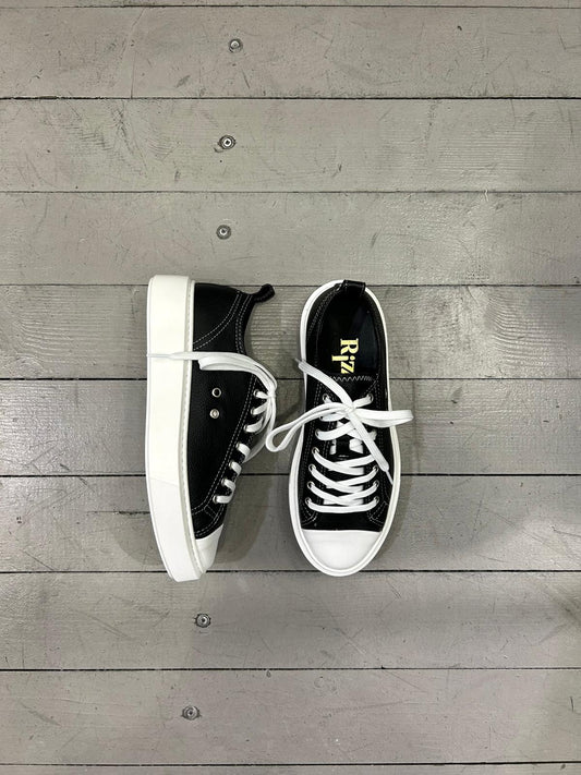 SNEAKERS BASSE IN PELLE MARTELLATA - 1411