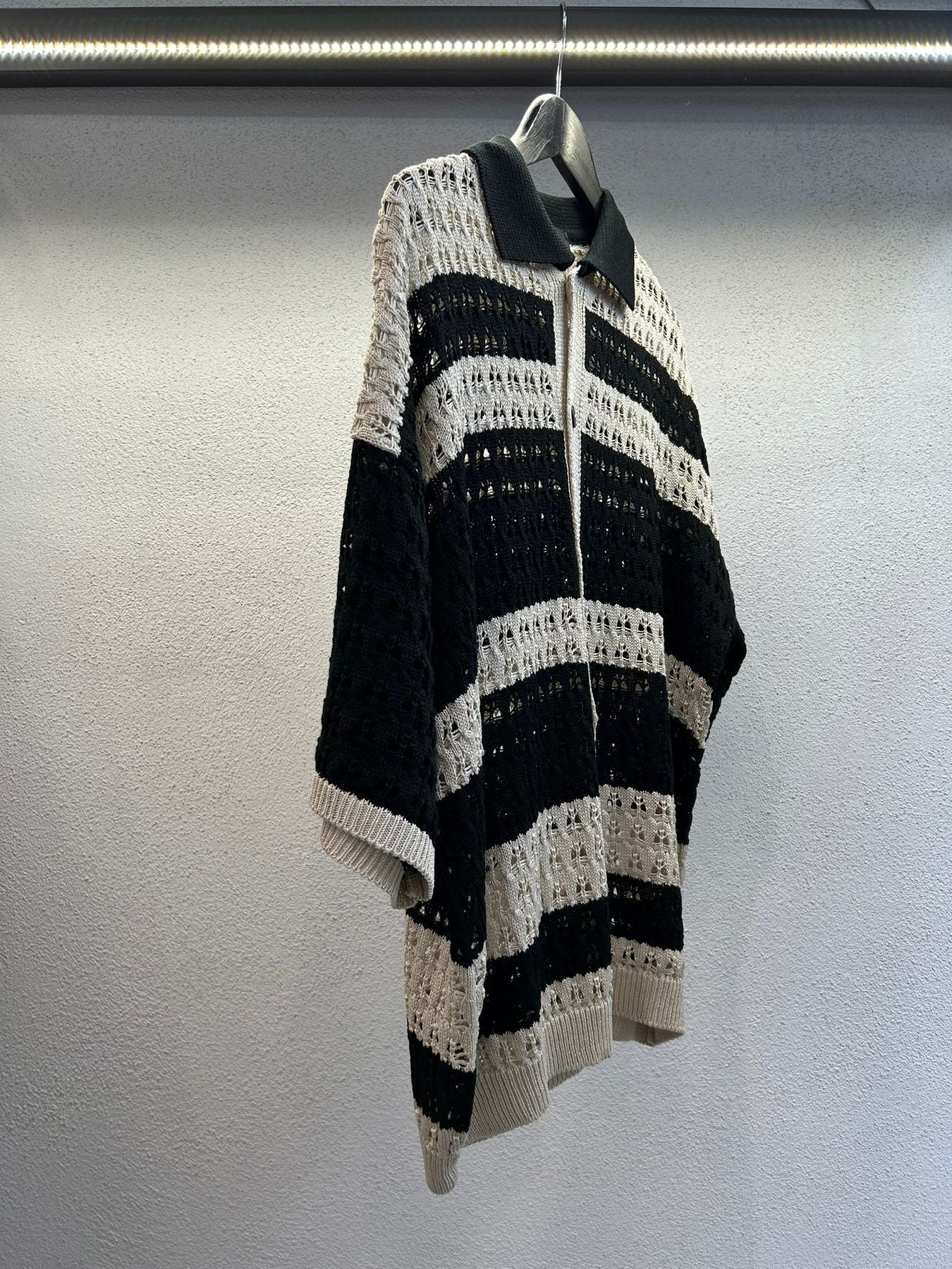 CARDIGAN OVERSIZE IN FILO TRAFORATO A FASCE BICOLOR - 1089