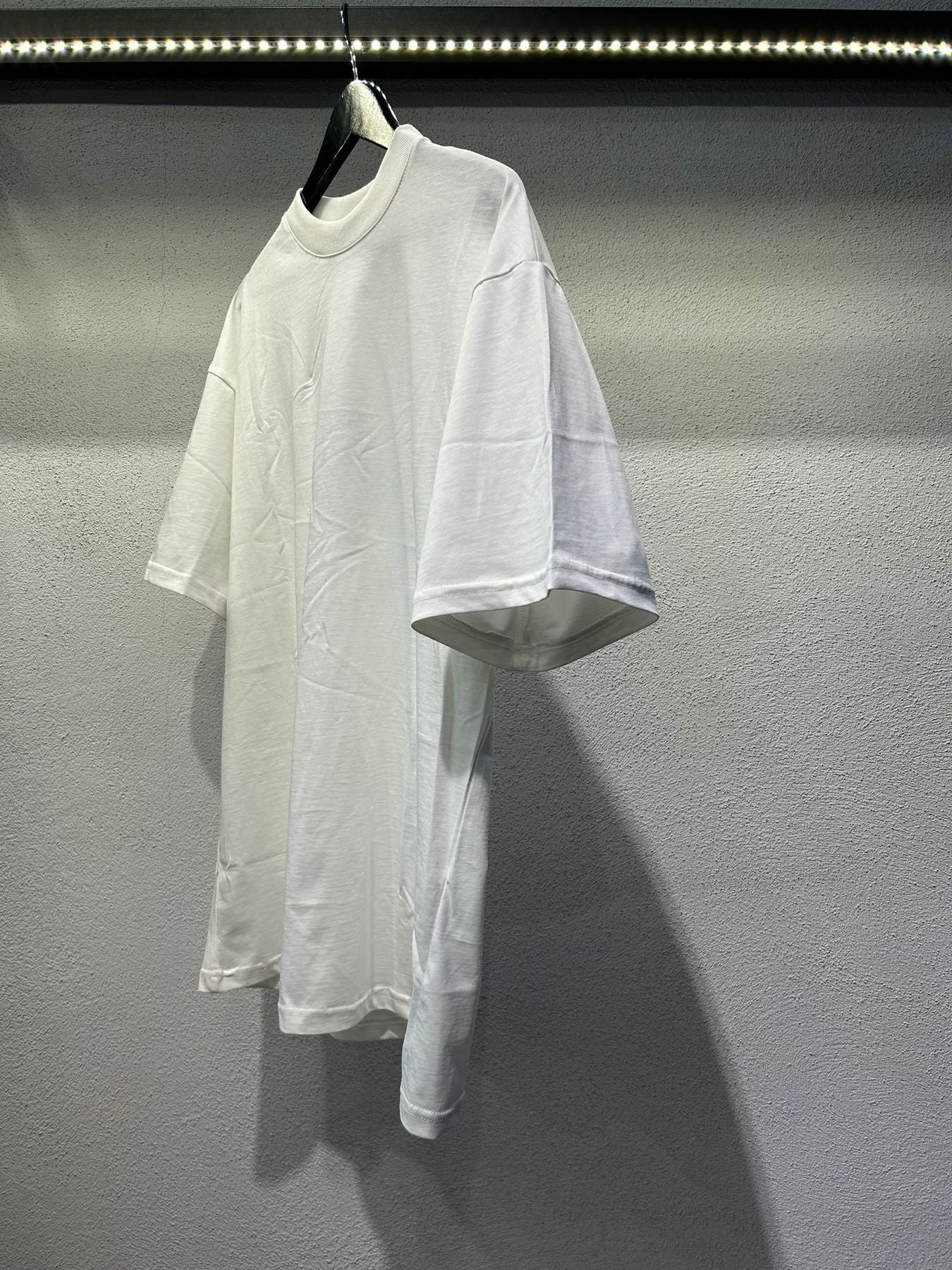 T SHIRT OVERSIZE COLLO STRETTO - 1035