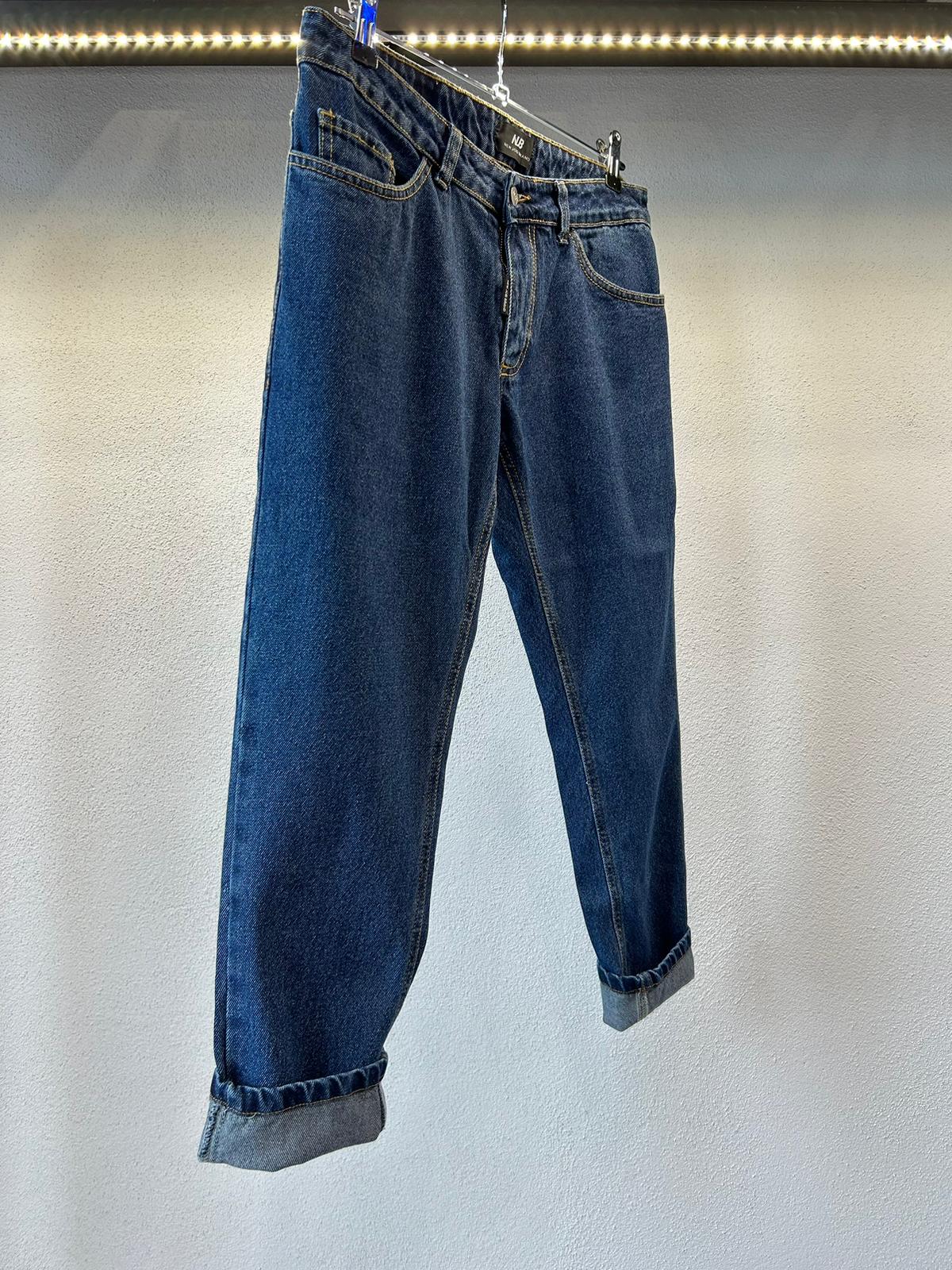 JEANS REGULAR LAVAGGIO MEDIO