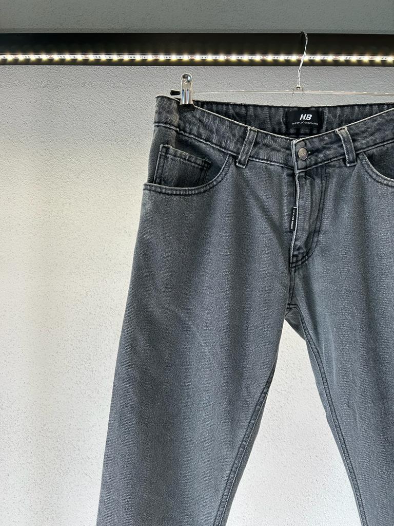 JEANS REGULAR LAVAGGIO GRIGIO