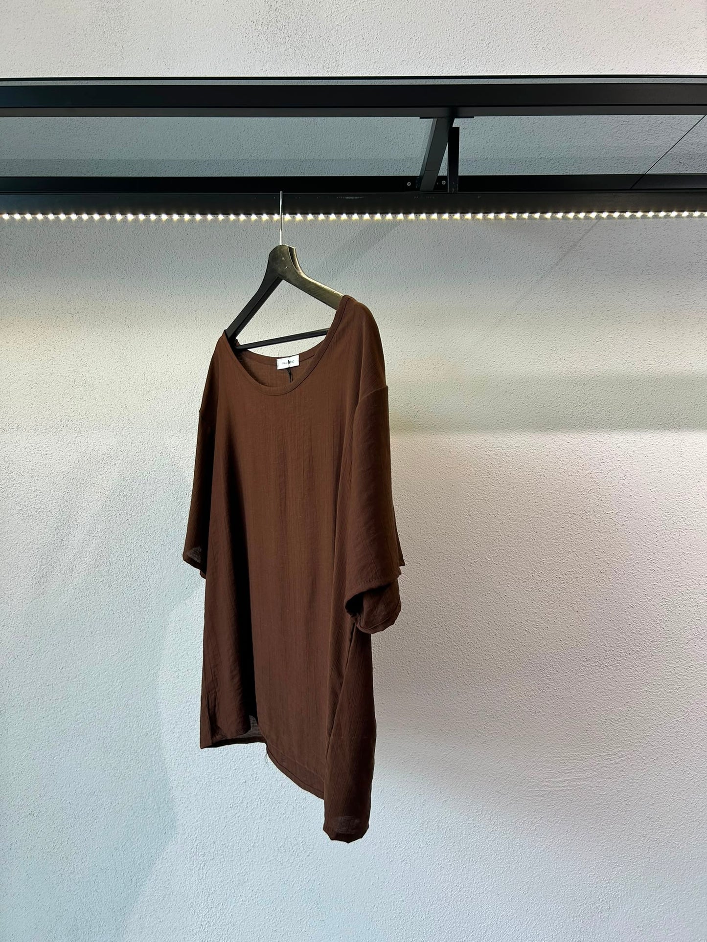 T-SHIRT OVER SCOLLO A BARCA IN MISTO VISCOSA - 1671