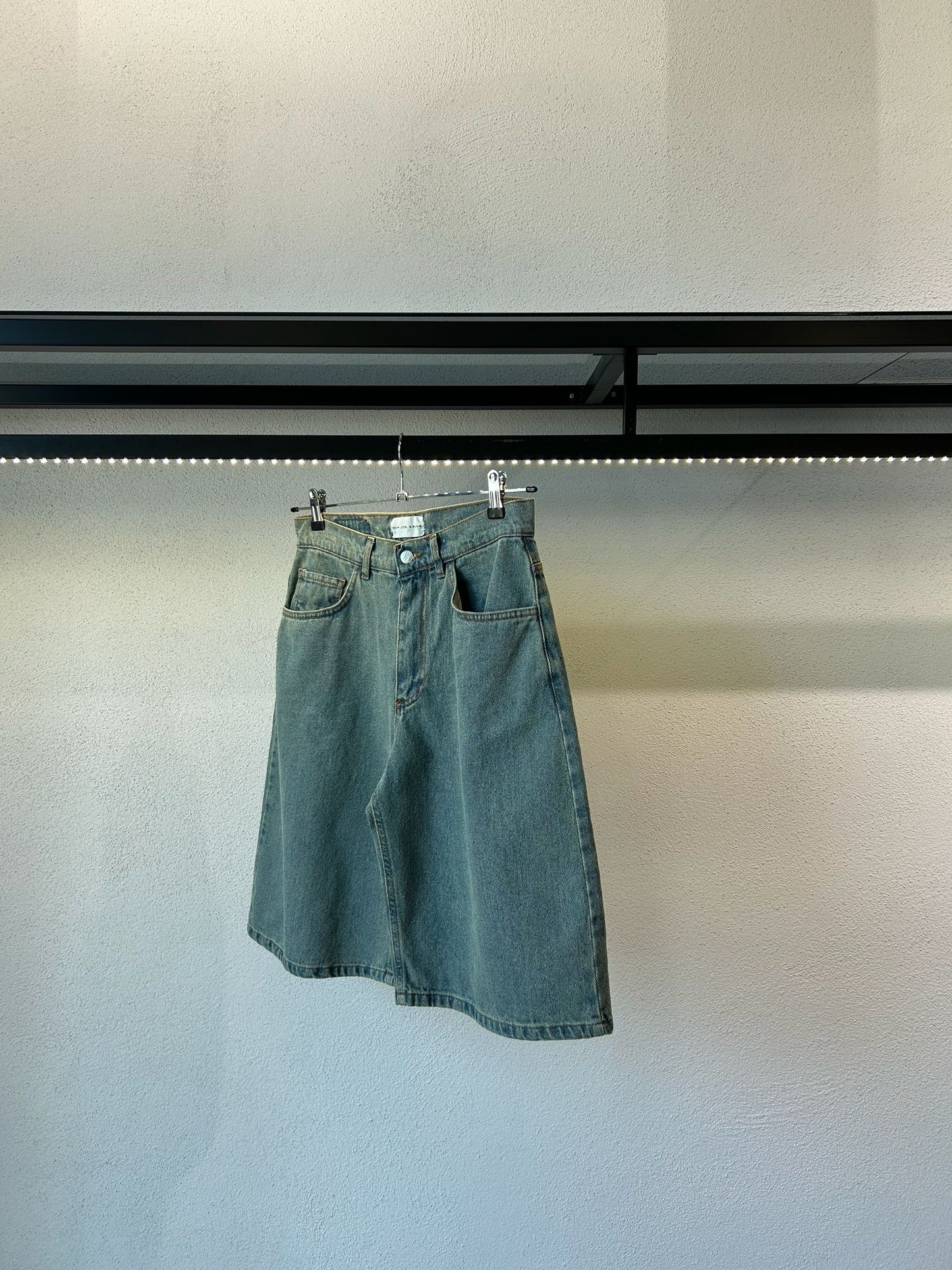 SHORT BALEN IN DENIM - 1678