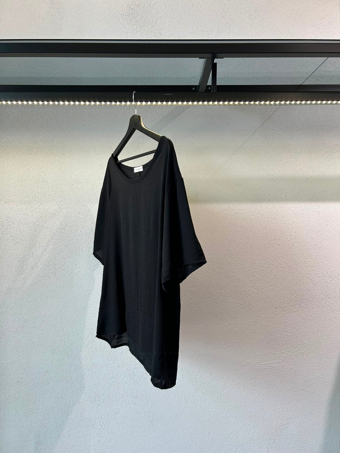 T-SHIRT OVER SCOLLO A BARCA IN MISTO VISCOSA - 1671