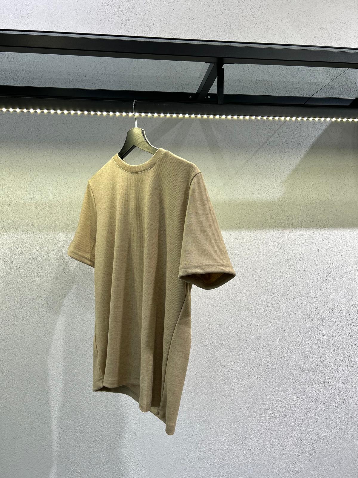 T SHIRT A COSTINA MANICA CORTA - 1527