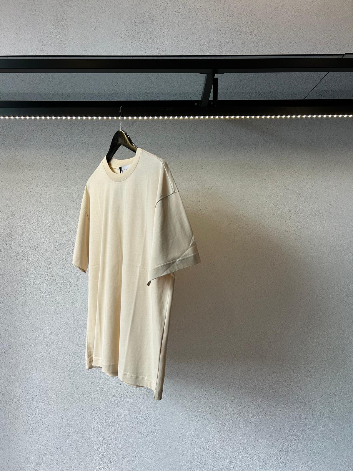 T SHIRT COMODA CON COLLO STRETTO - 1307