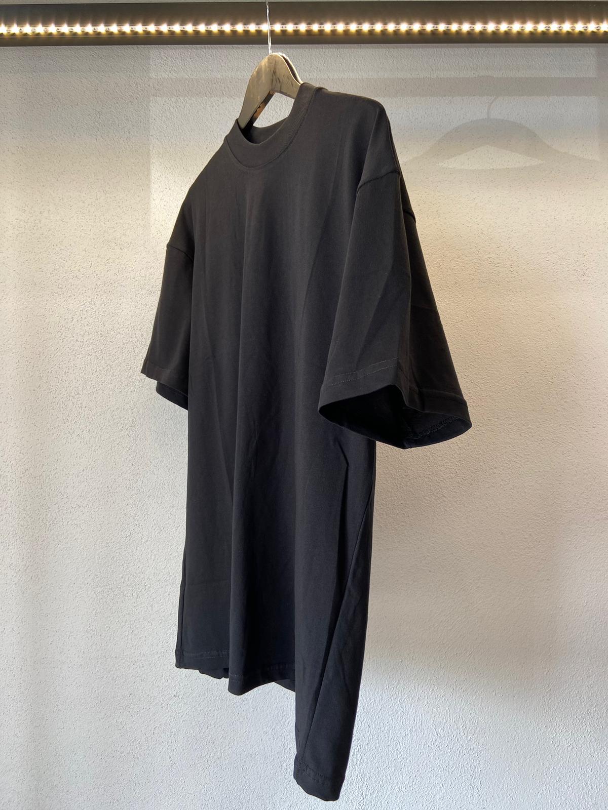 T SHIRT OVERSIZE CON MEZZOCOLLO