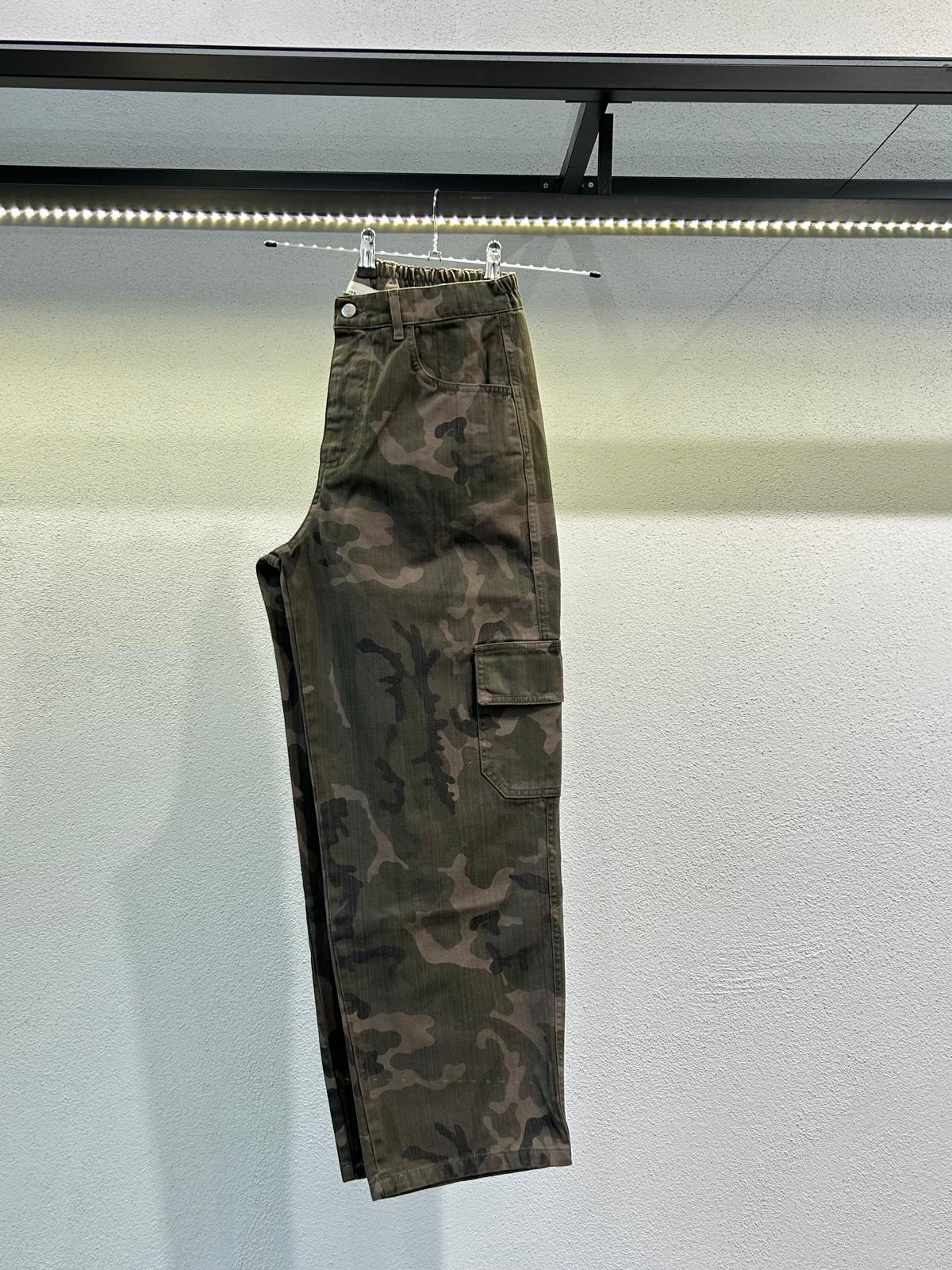 PANTALONE CARGO MIMETICO - 1560