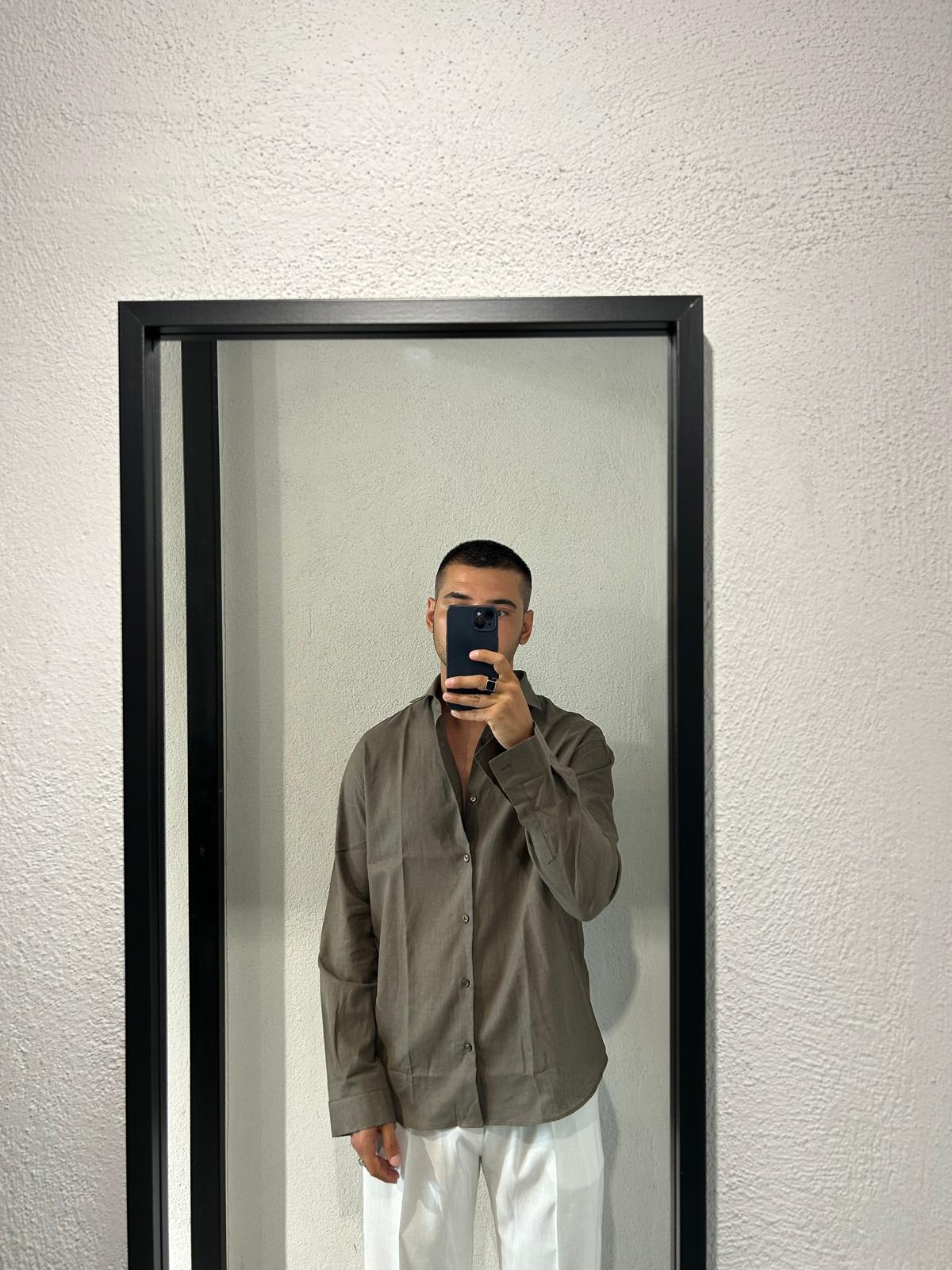 CAMICIA OVERSIZE IN LINO TINTA UNITA - 1720