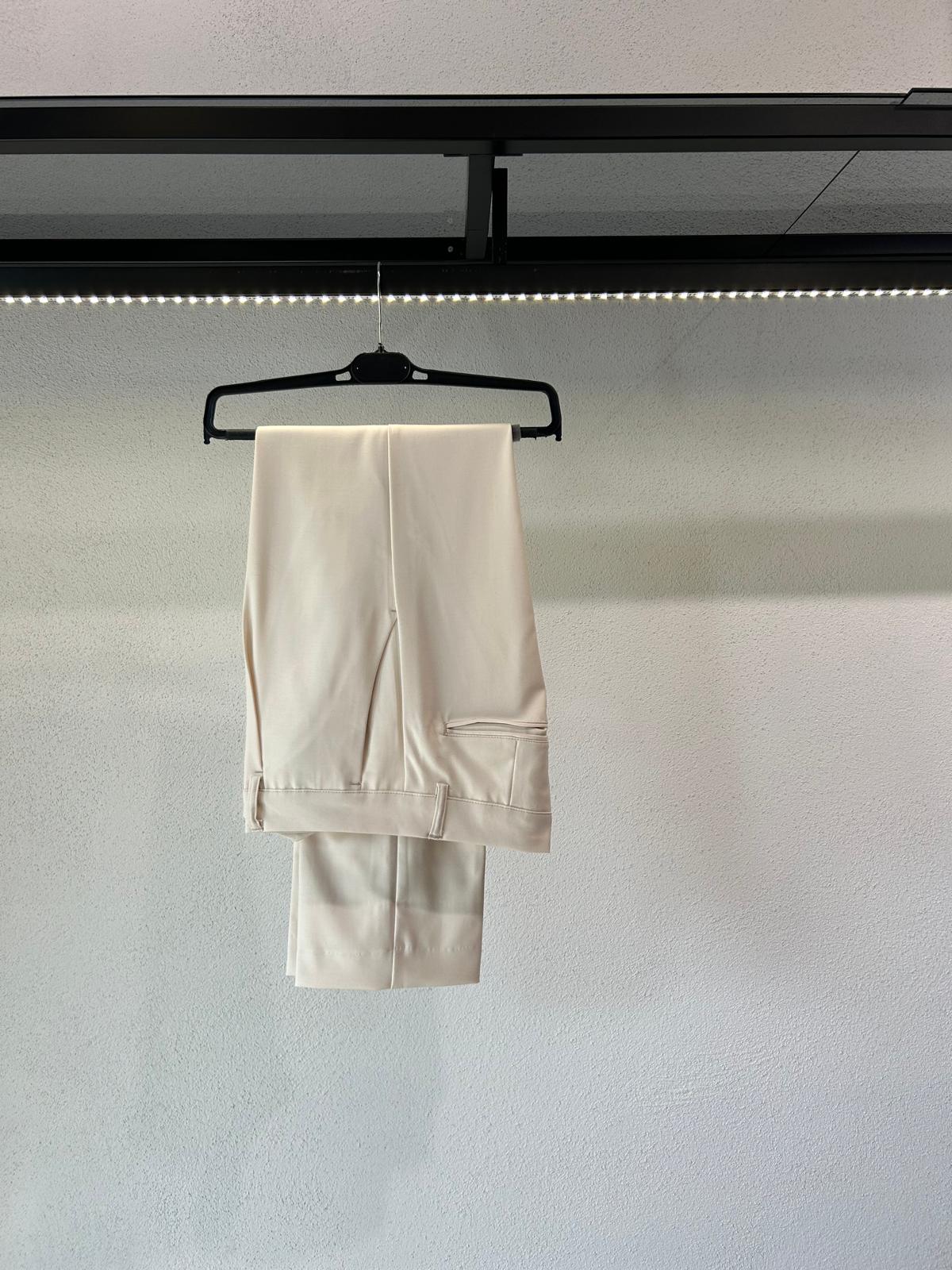 PANTALONE BARRY IN VICOGNA - 1545