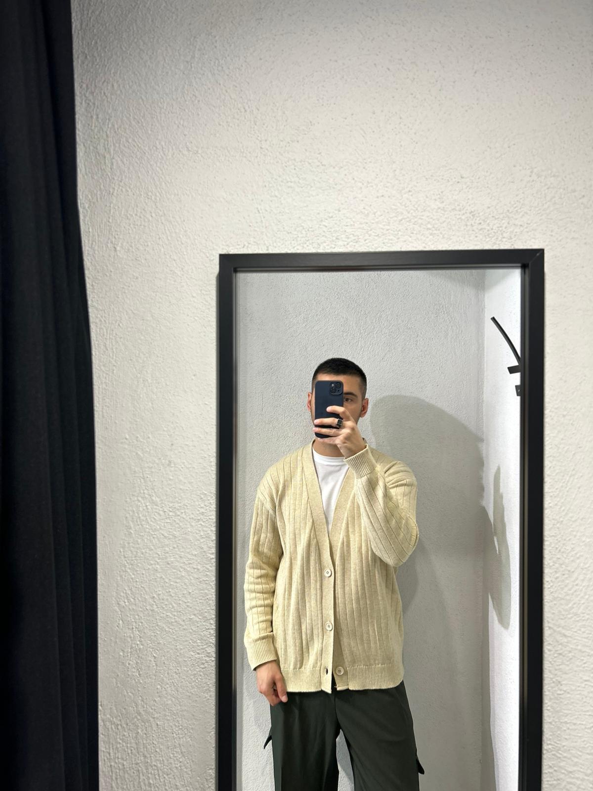 CARDIGAN REGULAR CON TRAMA - 1632