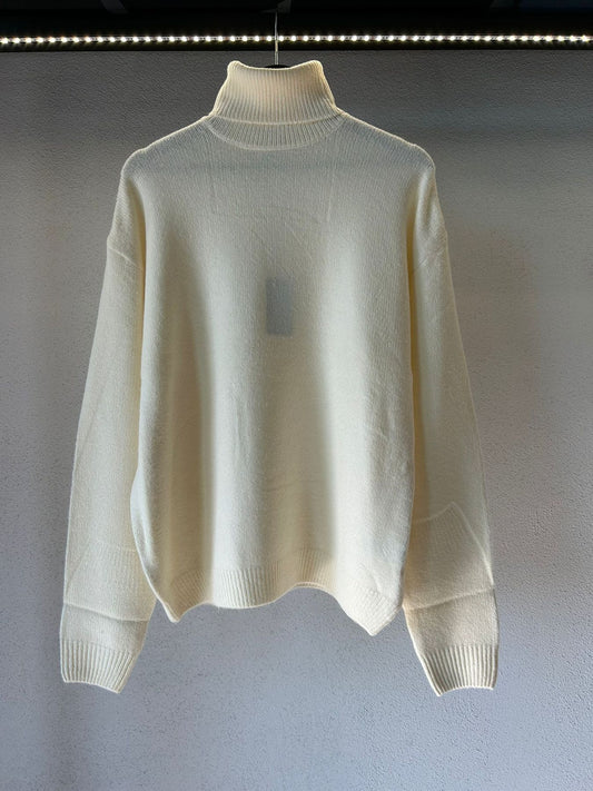 DOLCEVITA OVERSIZE SPALLA SCESA