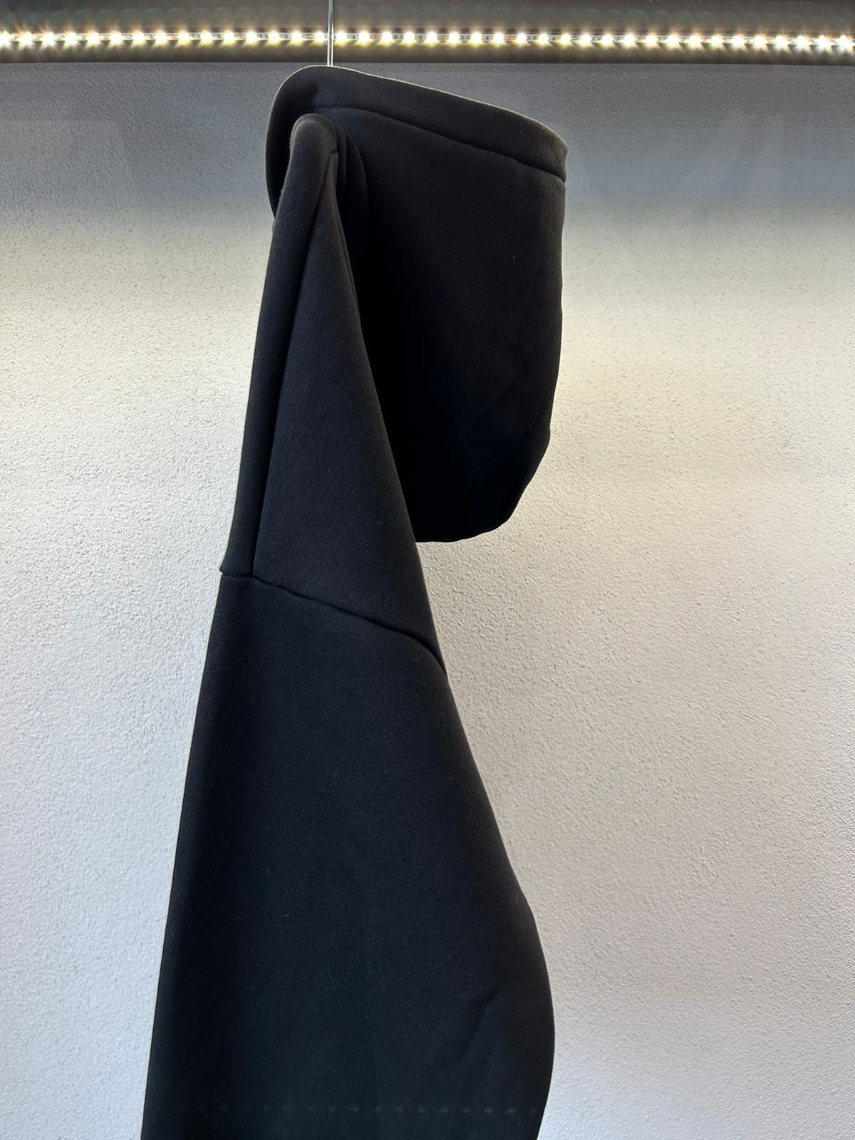 FELPA OVERSIZE GARZATA CON CAPPUCCIO