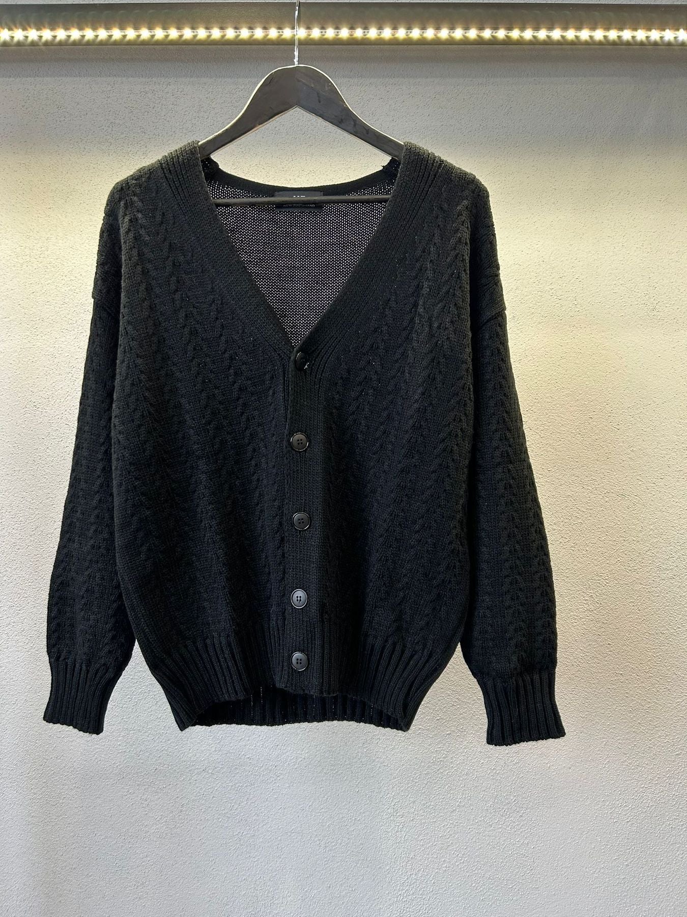 CARDIGAN REGULAR FIT CON TRAMA