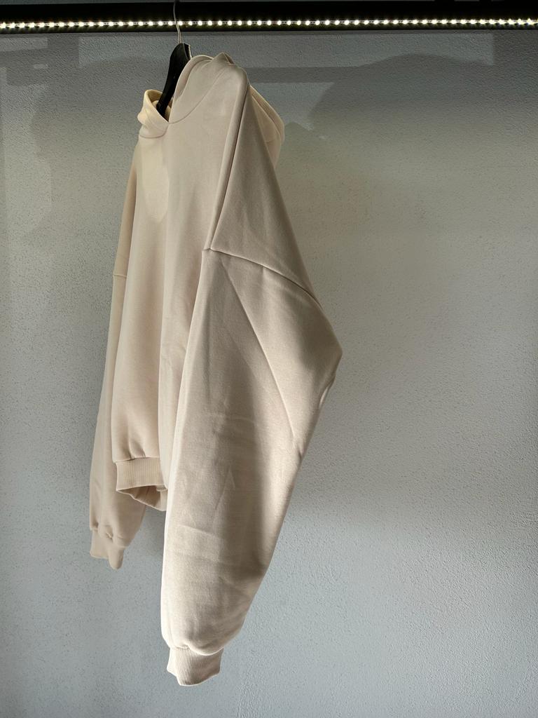 FELPA OVERSIZE GARZATA CON CAPPUCCIO