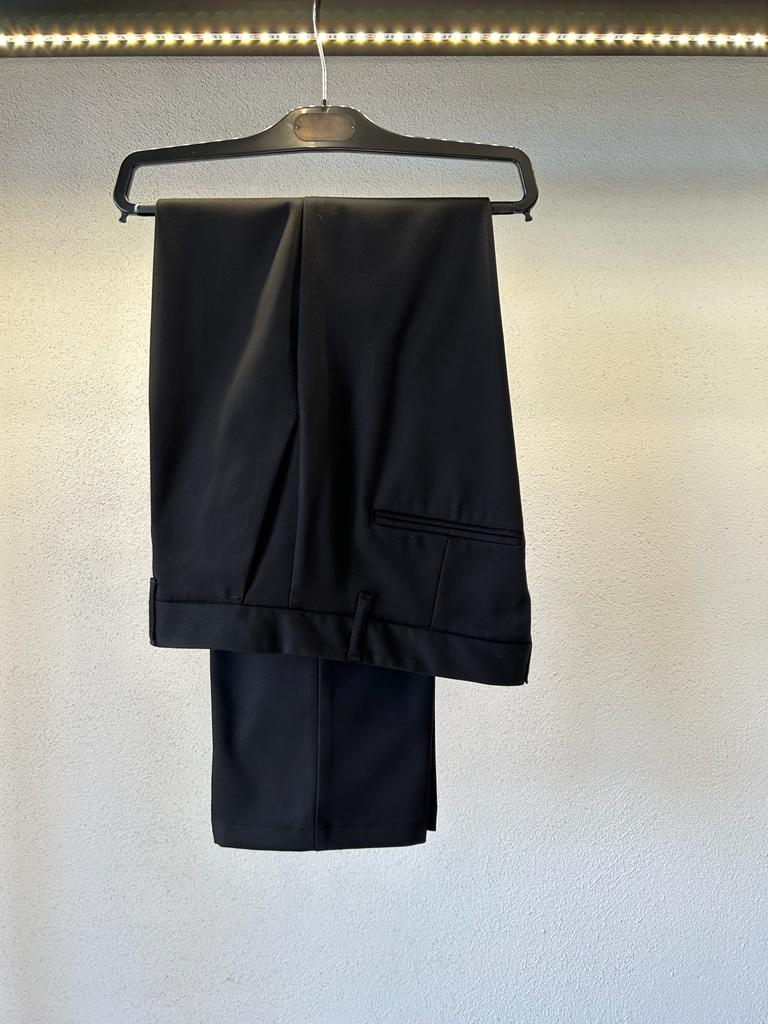 PANTALONE TAGLIO CLASSICO VITA ALTA CON FONDO COMODO
