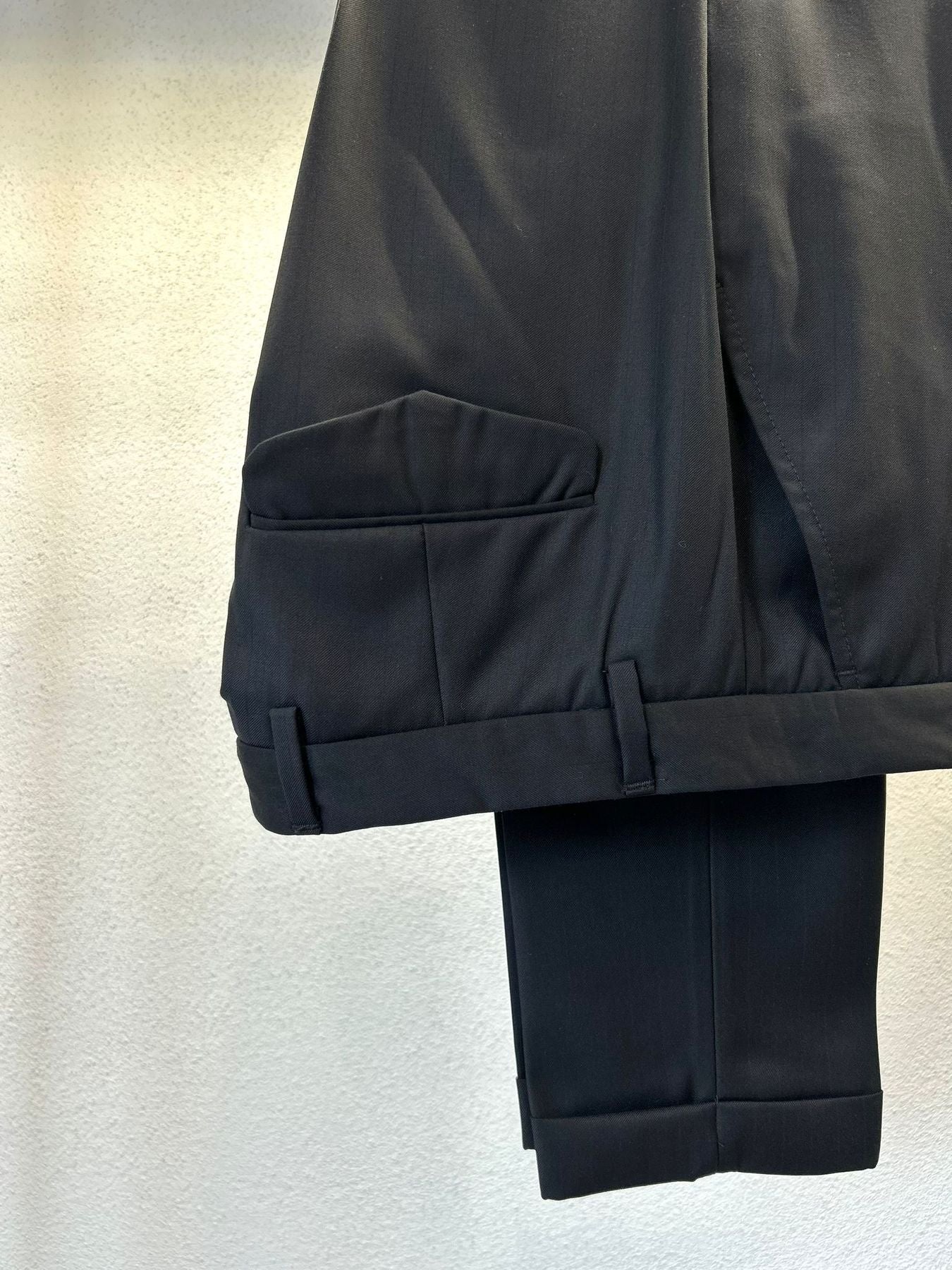 PANTALONE SARTORIALE CON PIEGA SUL FONDO