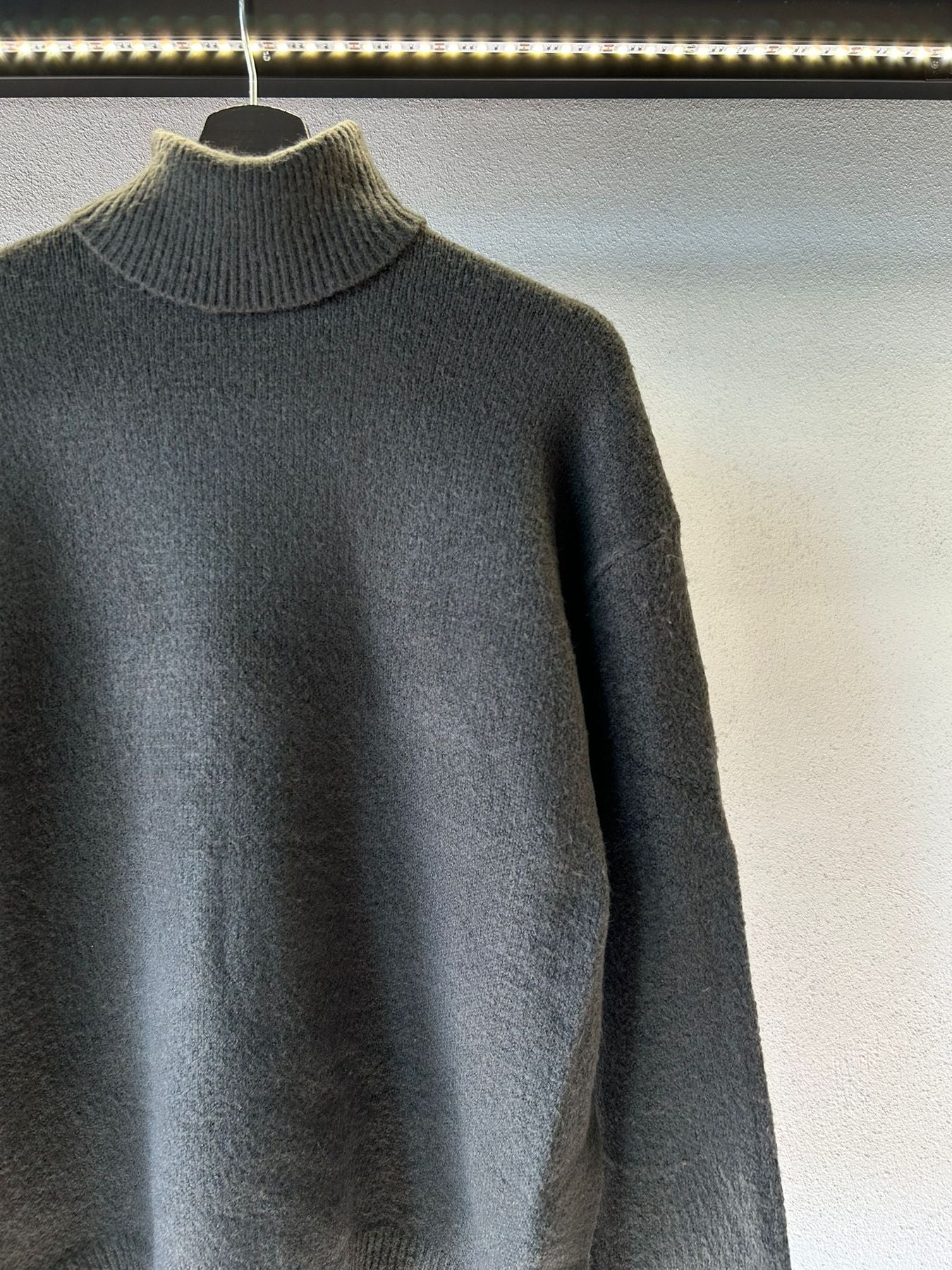 DOLCEVITA OVERSIZE SPALLA SCESA