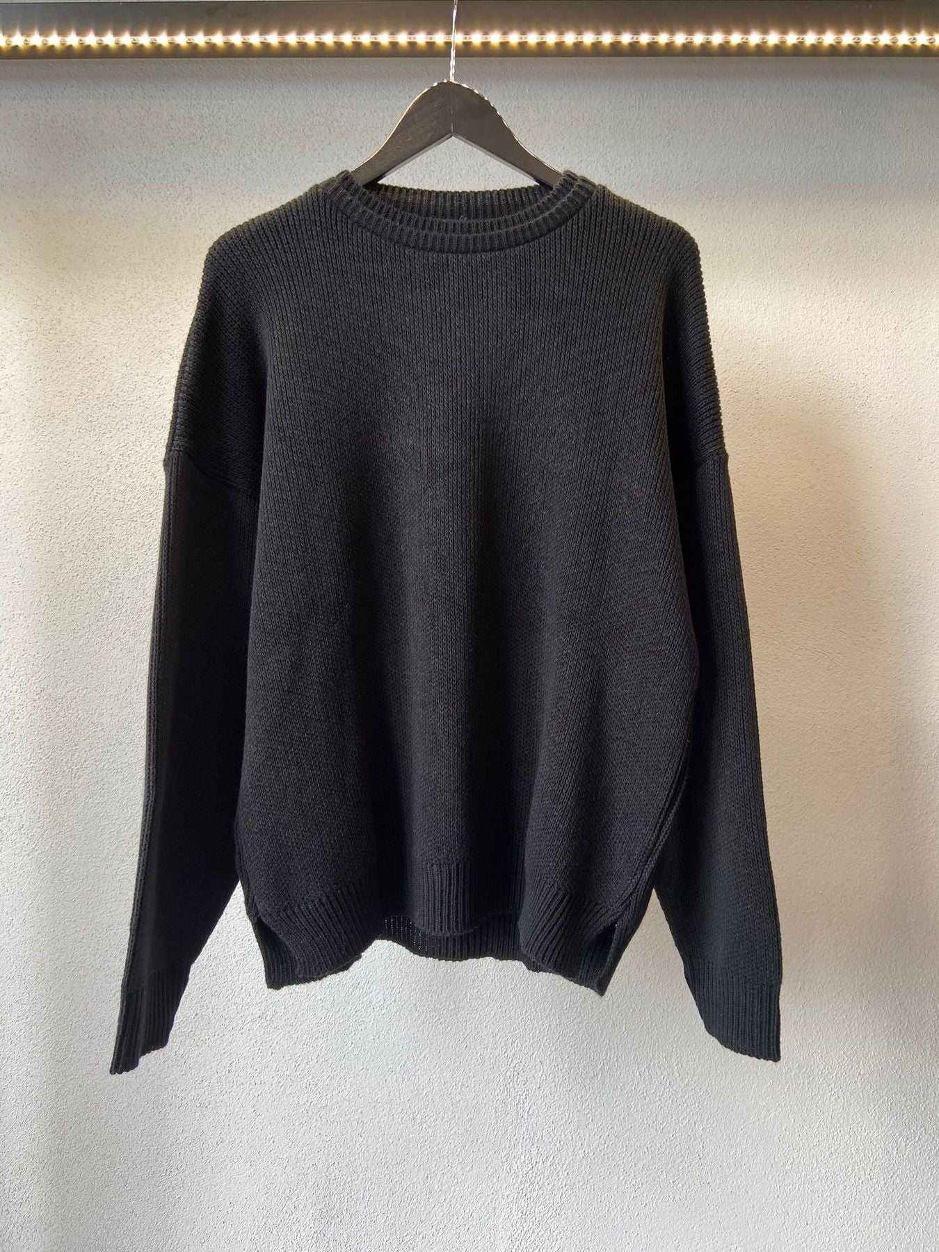 MAGLIONE COMODO CON SPACCHETTI