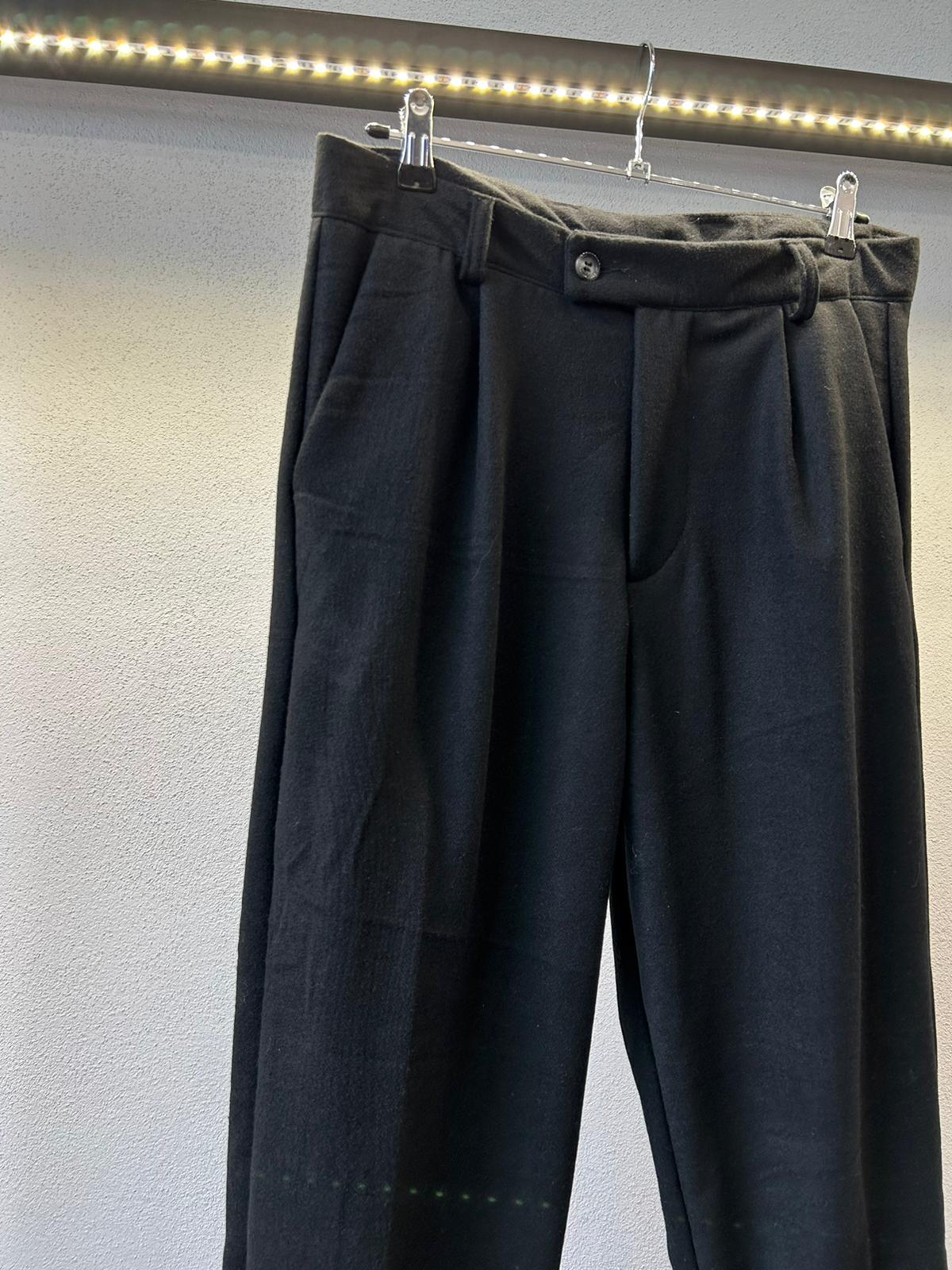 PANTALONE COMODO IN LANA CON PIEGONE DA COMPLETO