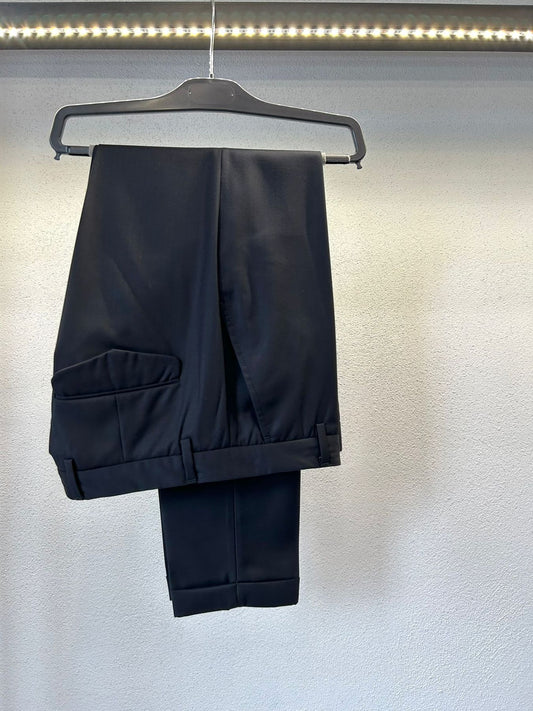 PANTALONE SARTORIALE CON PIEGA SUL FONDO