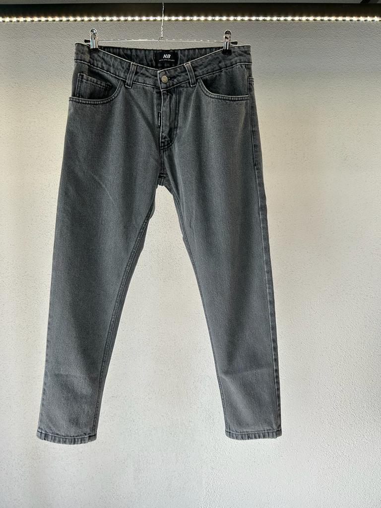 JEANS REGULAR LAVAGGIO GRIGIO