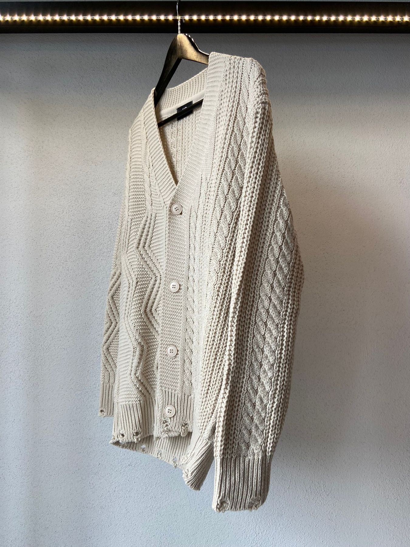 CARDIGAN STRUTTURATO CON ABRASIONI